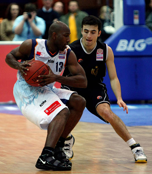 是现代篮球 是现代篮球