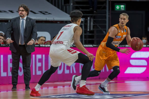 主题揭示 主题揭示