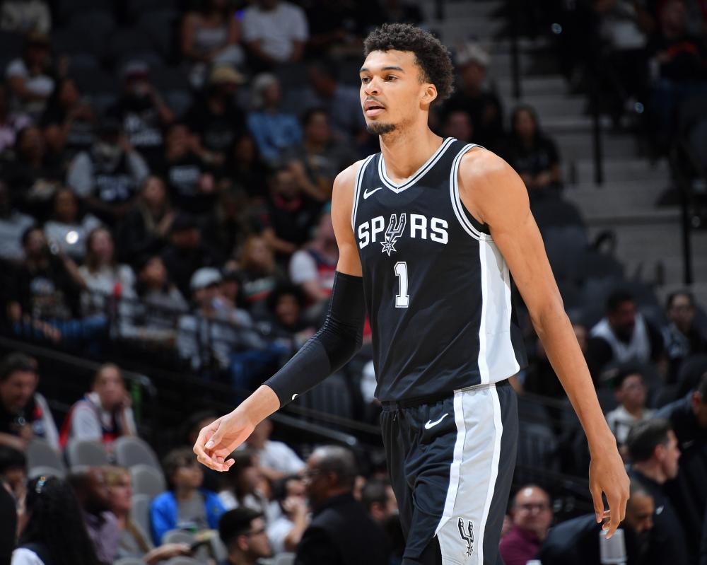 兰及其他豪 兰及其他豪