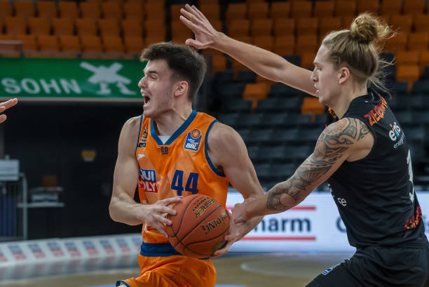 是保持战斗 是保持战斗